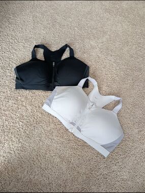 2 1X Nike Dri Fit Sports Bras